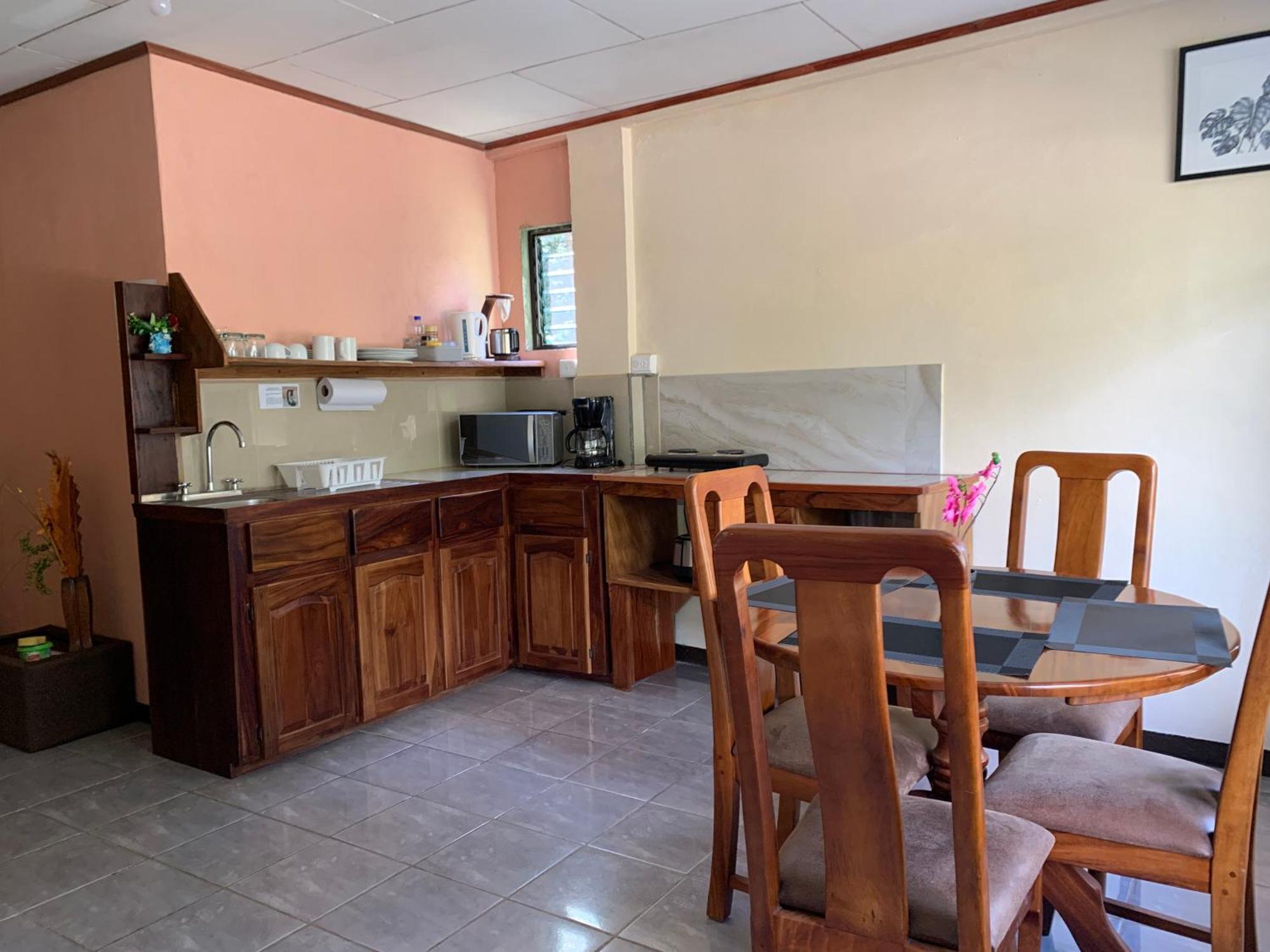 Apartment Globi #3 *